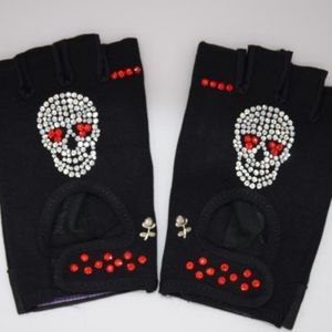 RED SKULL 💀 SWAROVSKI EMBELLISHED EXERCISE GLOVES